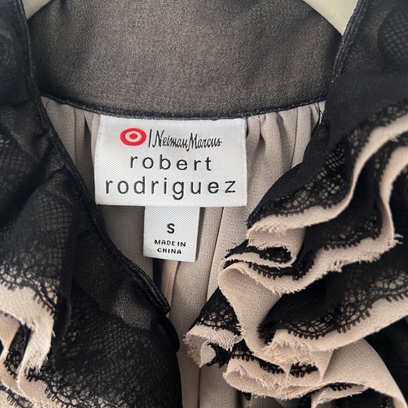 Neiman Marcus Robert Rodriguez For Target Black Ruffle Neckline Tank - Picture 7 of 10